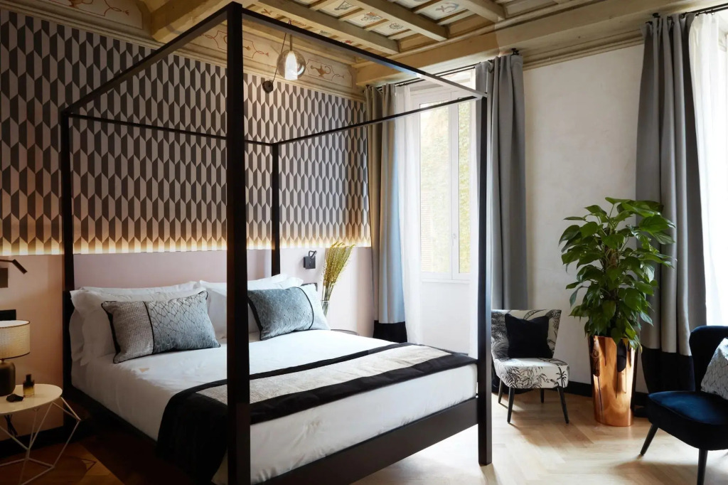 NAMAN HOTELLERIE - Margutta