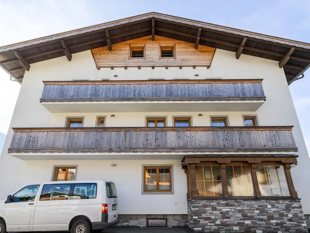 Vibrant Apartment Near Ski Area in Zell am Ziller
