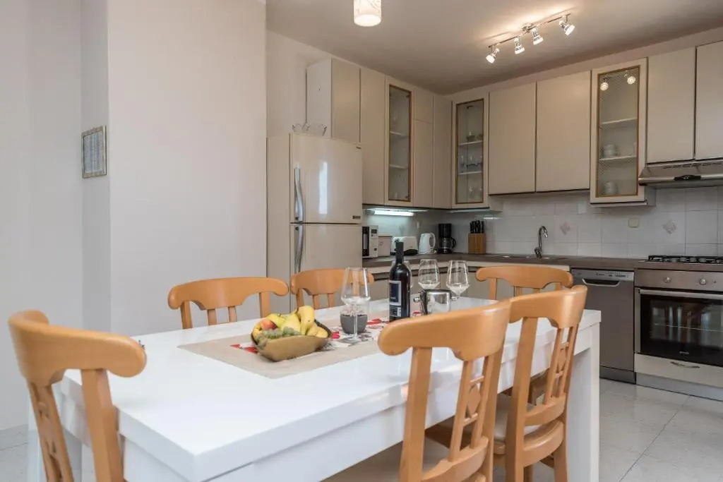 Stedi Apartment