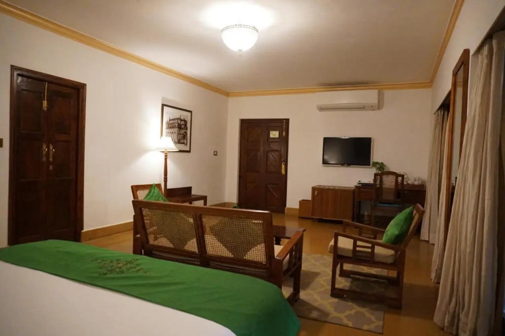 Saraca Hotel Lucknow