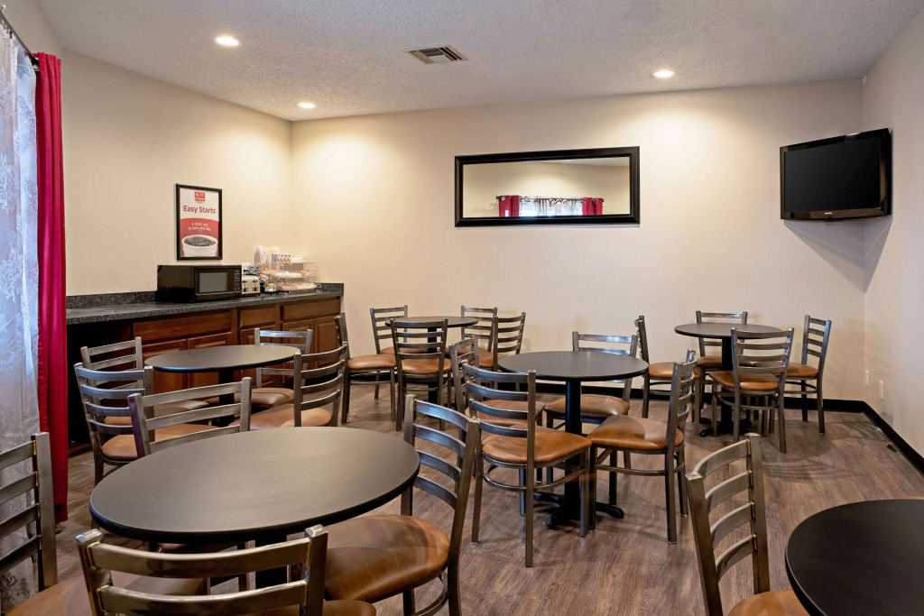 Quality Inn Frontier at U.S. Hwy 30