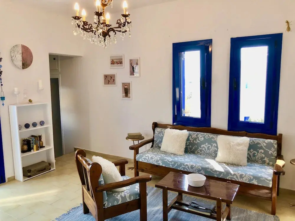 Aphrodite and Apollo Apartments