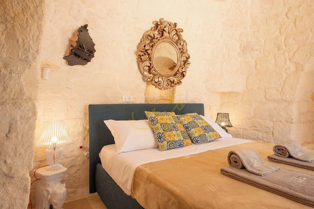 TD ApulianRetreat Sea View Trullo With Heated Pool