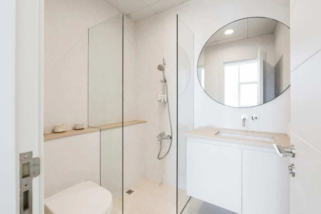 Tiara Residences Stay on the Beach 2 Beds