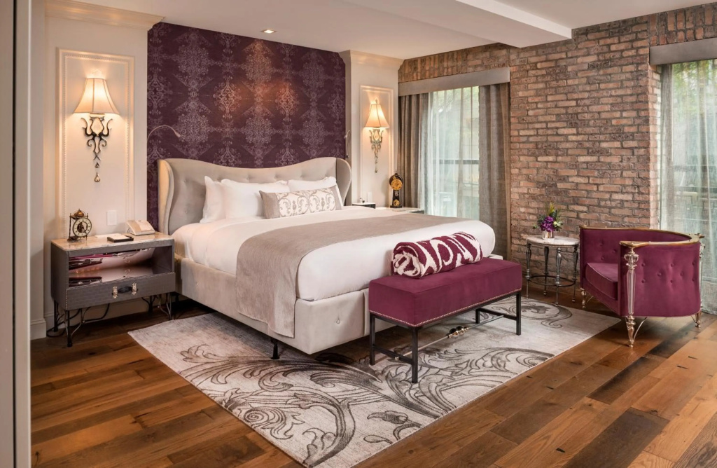 The Iveys Hotel