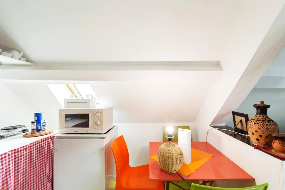 Studio in Bruxelles, With Wifi