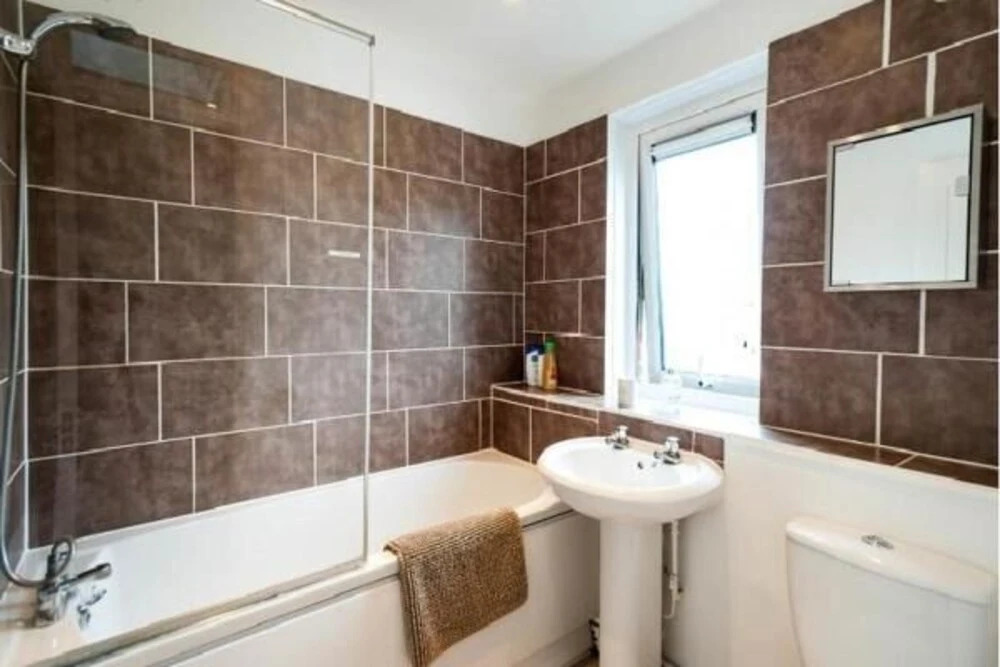 White City Apartment