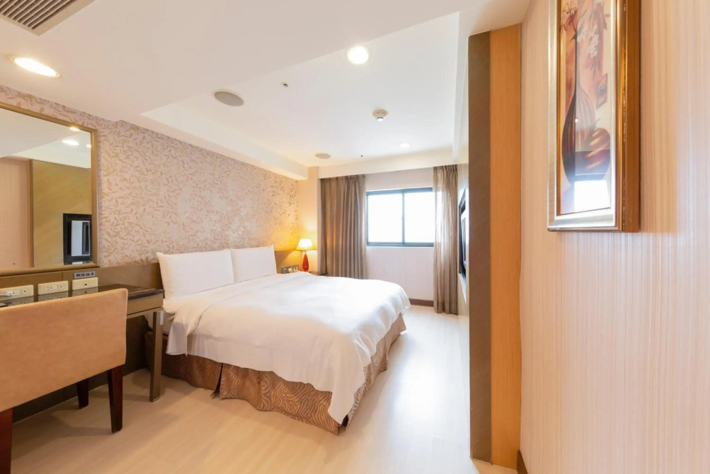 Shihzuwan Hotel - Kaohsiung Station
