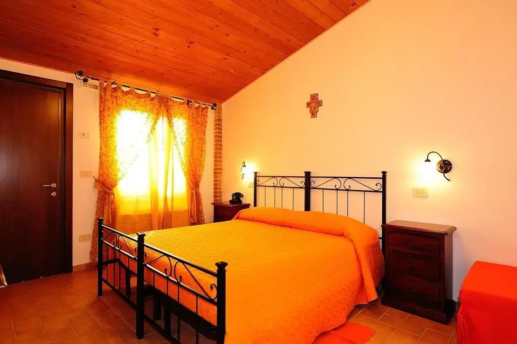 Colle Degli Olivi snc