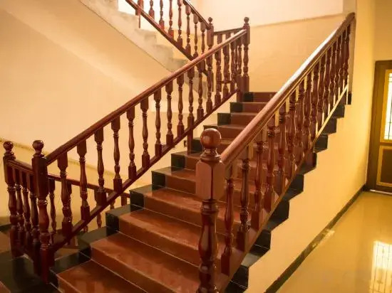 Langshan Bajiaozhai Xiao'er Farm House