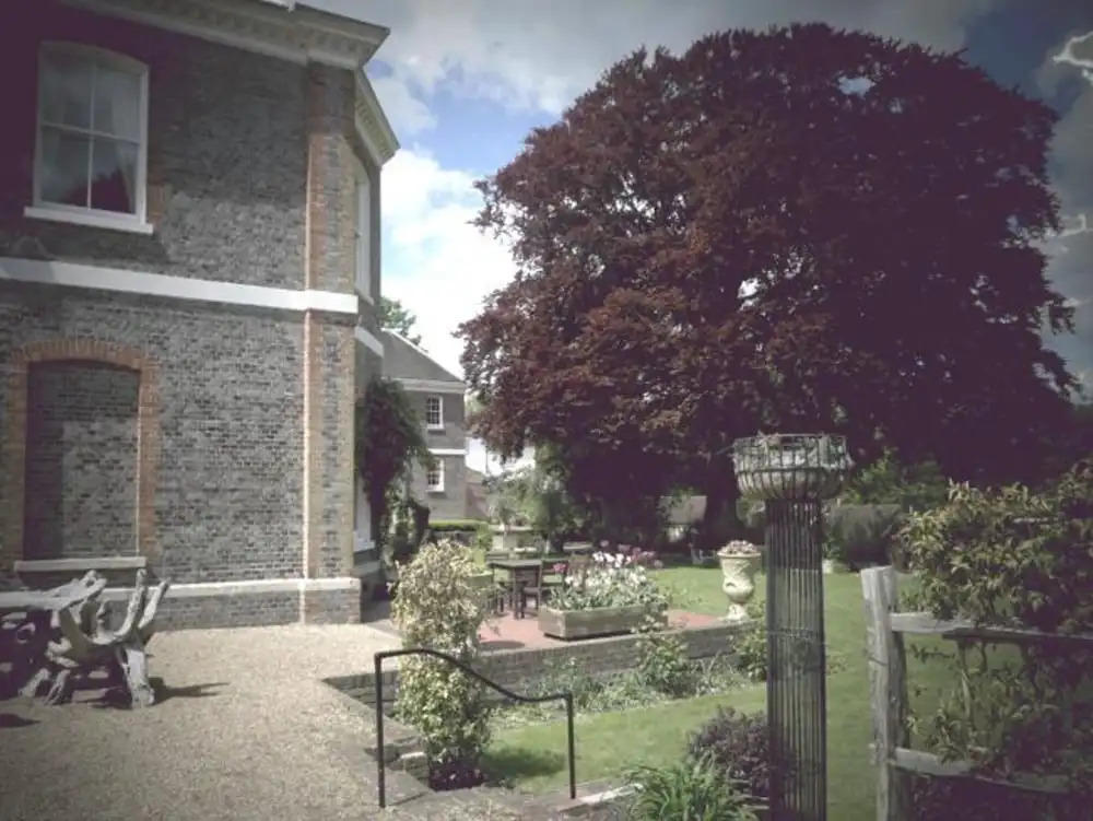 The Shelleys Hotel