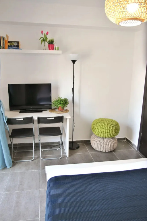 2R full of charm and style at heart of Florentine