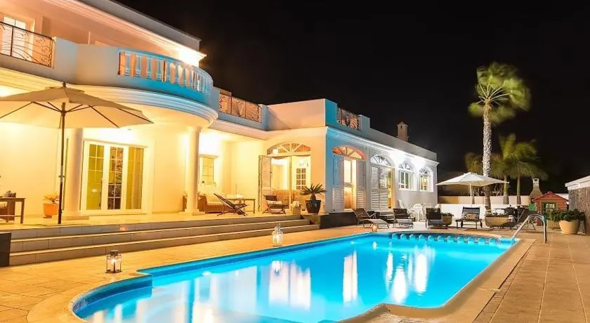 Villa Costa