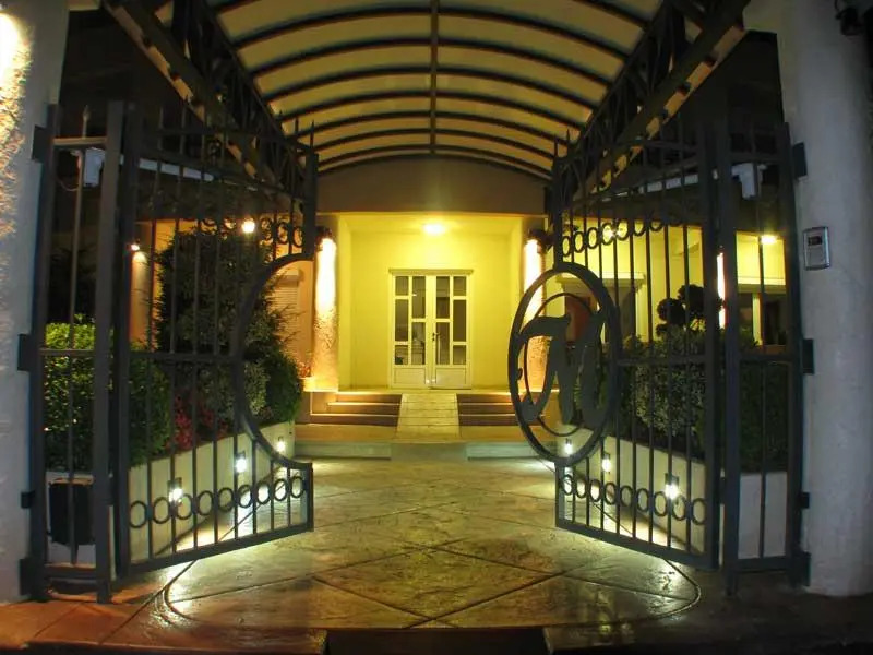 Hotel Mirenza