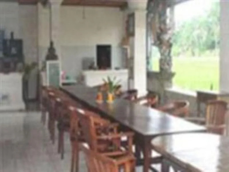 Ina Inn