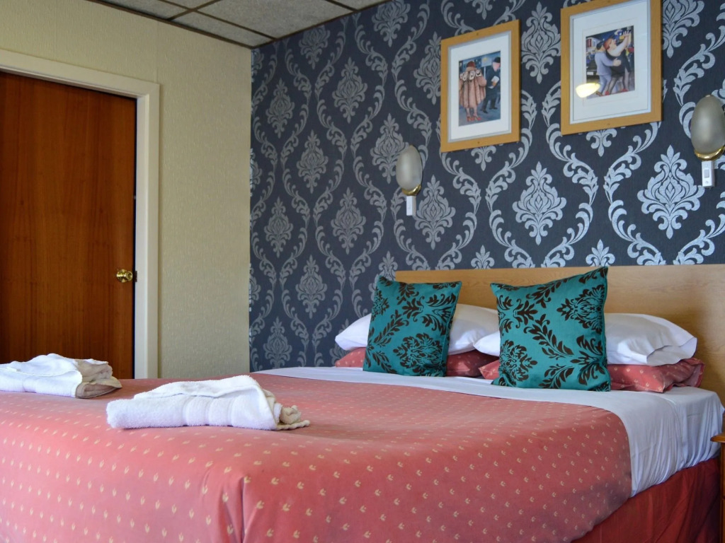 Oak Lea Hotel