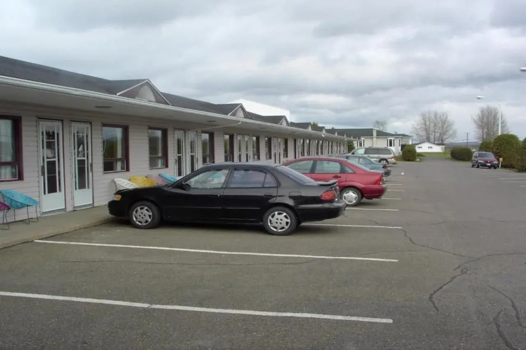 Travelodge by Wyndham Grand Falls
