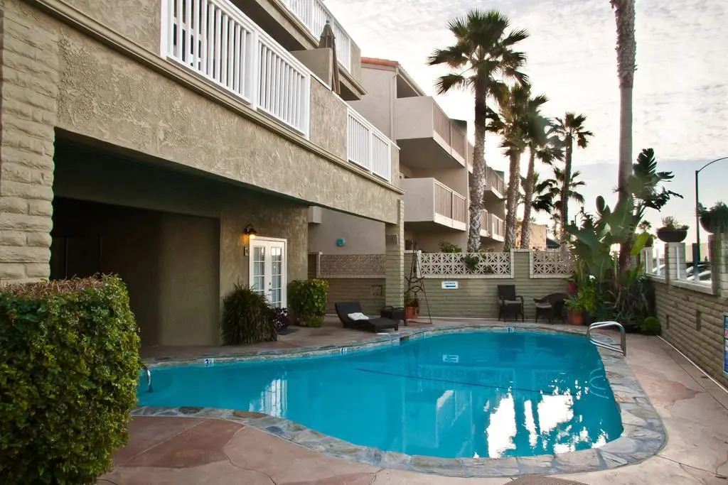 Beachwalk Villas
