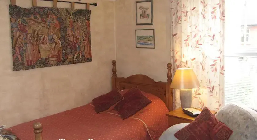 Cheltenham Guest House
