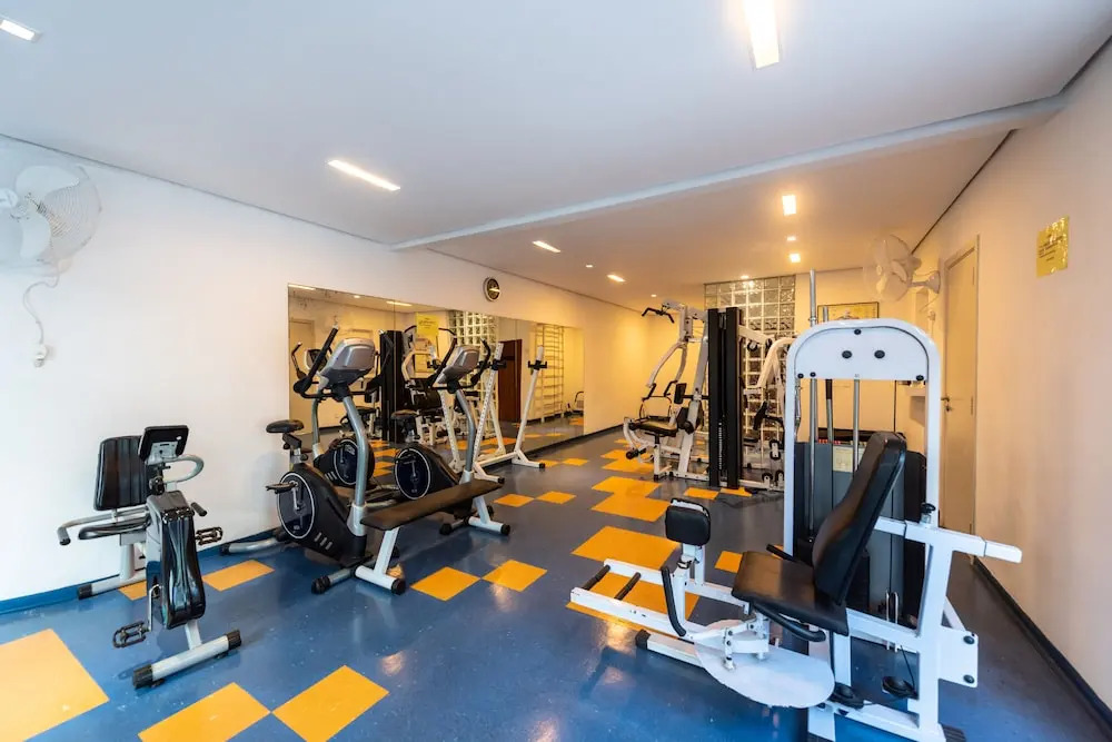 Praca Benedito Calixto - Duplex