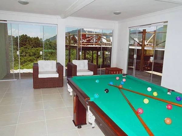 Penedo House Pousada