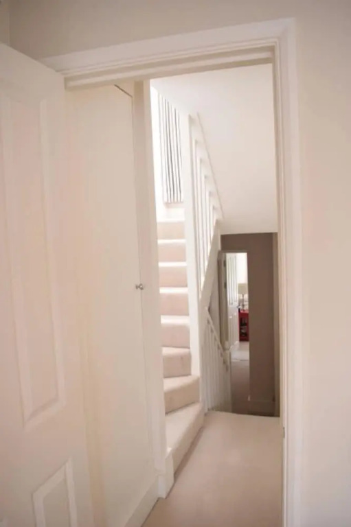Cosy 2 Bedroom Home in Hammersmith