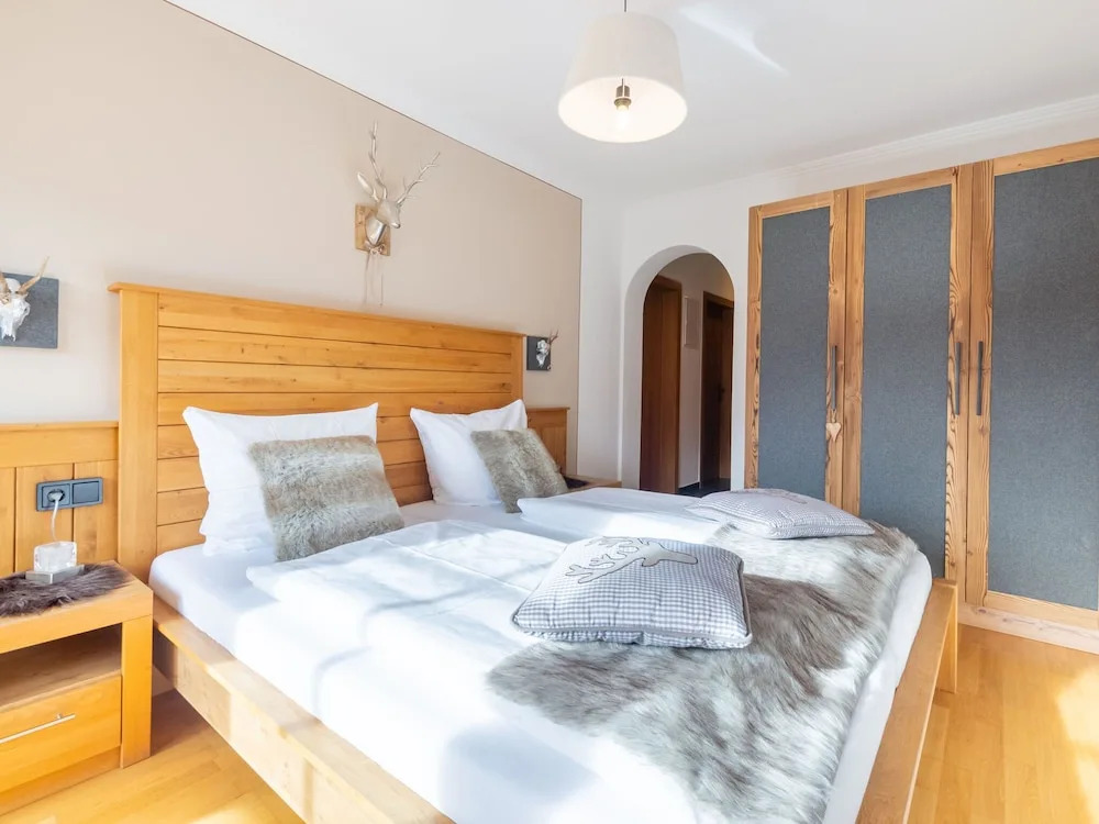 Spacious Apartment in Piesendorf near Ski Area