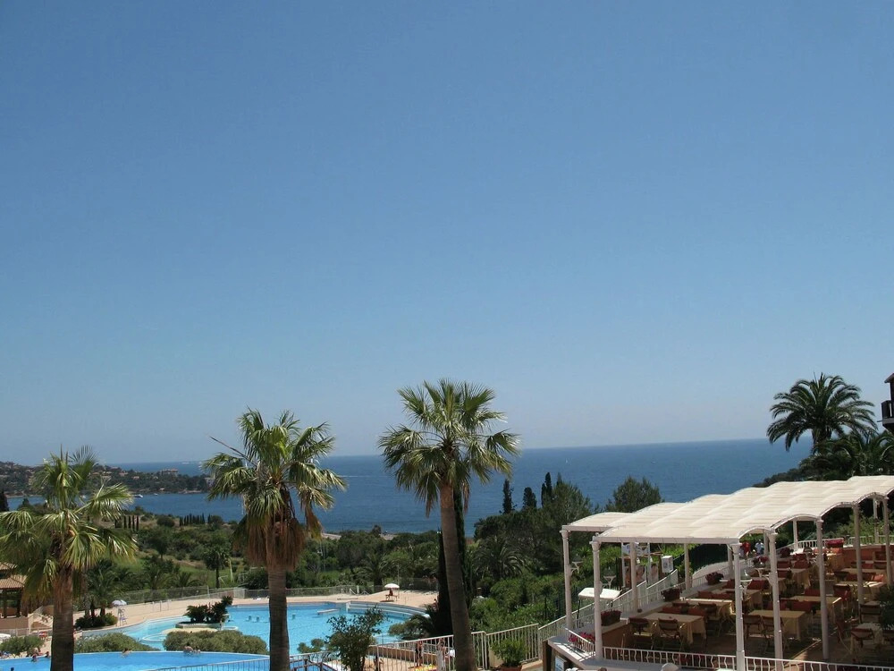 Comfortable Apartment With Dishwasher, 1 km. From the Beach