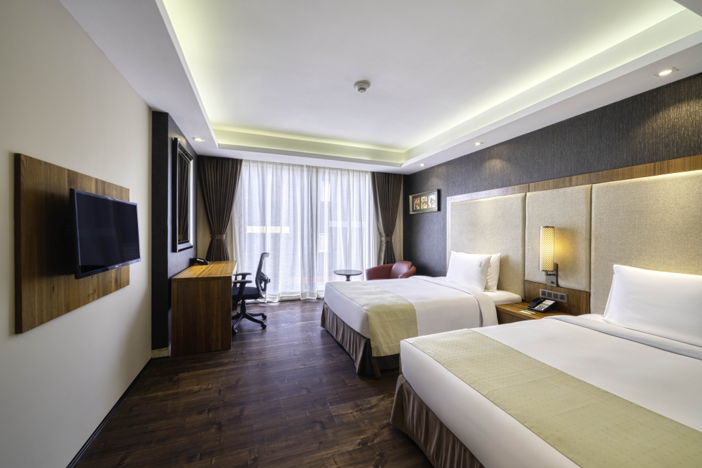 Holiday Inn Kolkata Airport by IHG