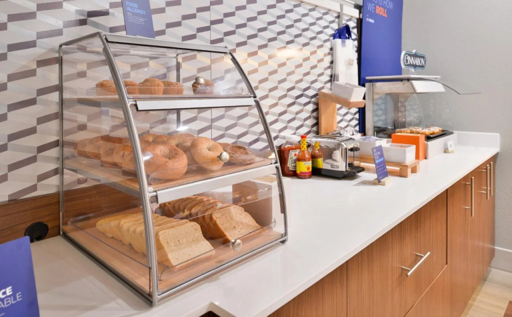Holiday Inn Express - Early by IHG