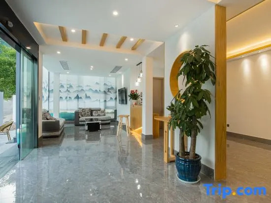 Yunshang Grassland Anji Suxi Landscape Homestay