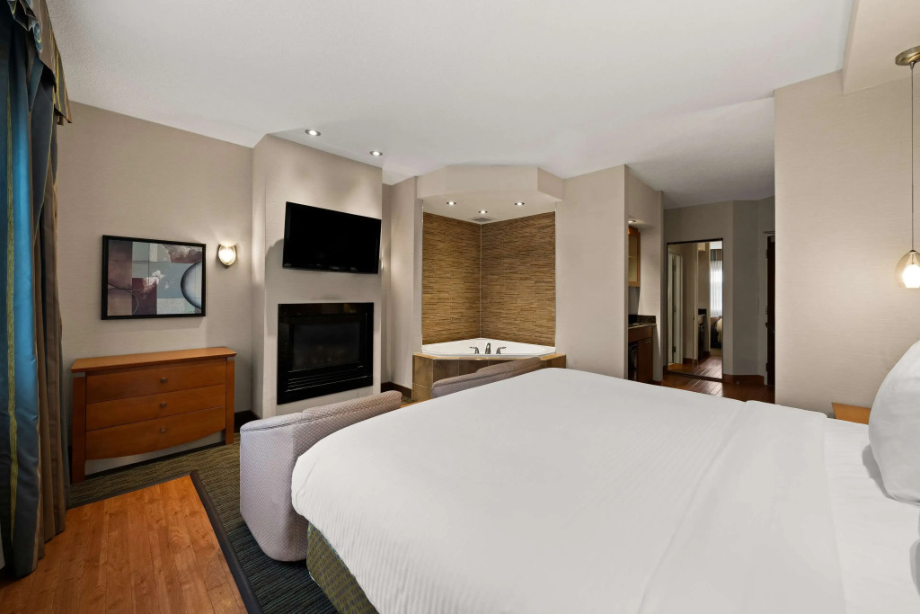Best Western Plus Orangeville Inn & Suites