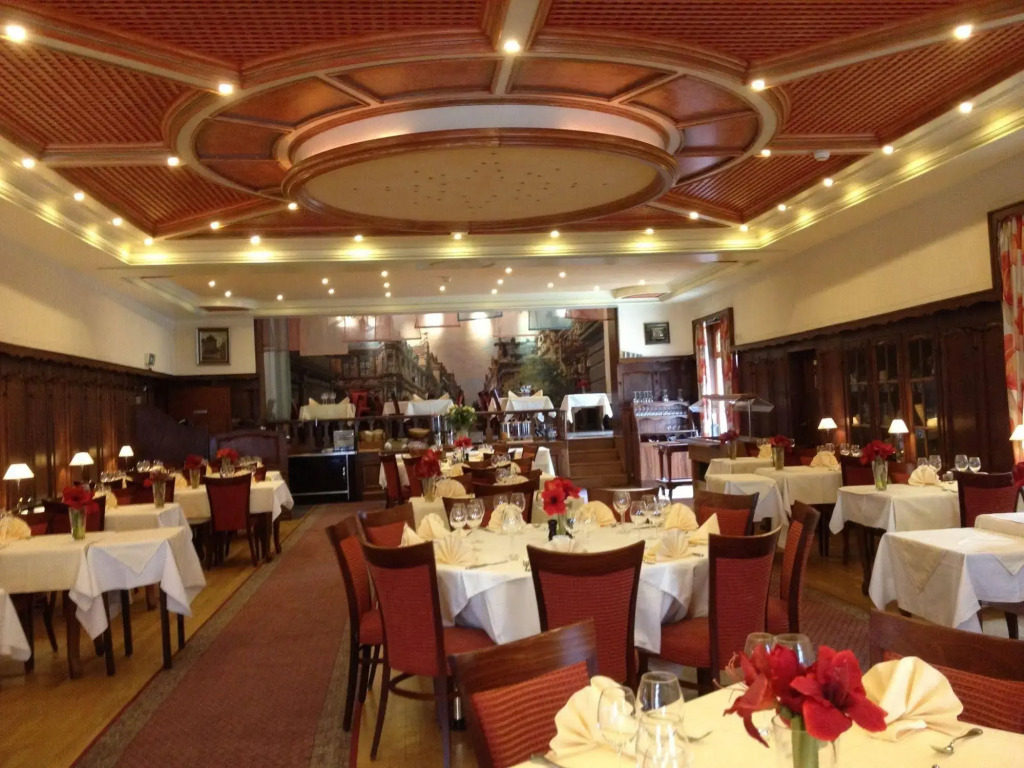 Hôtel - Restaurant " Victor Hugo"