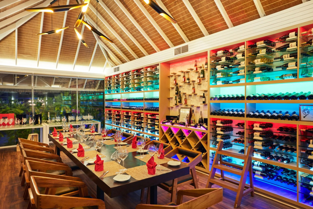 Sun Siyam Vilu Reef - 24 Hours All-Inclusive Dine-Around with Complimentary Return Trip