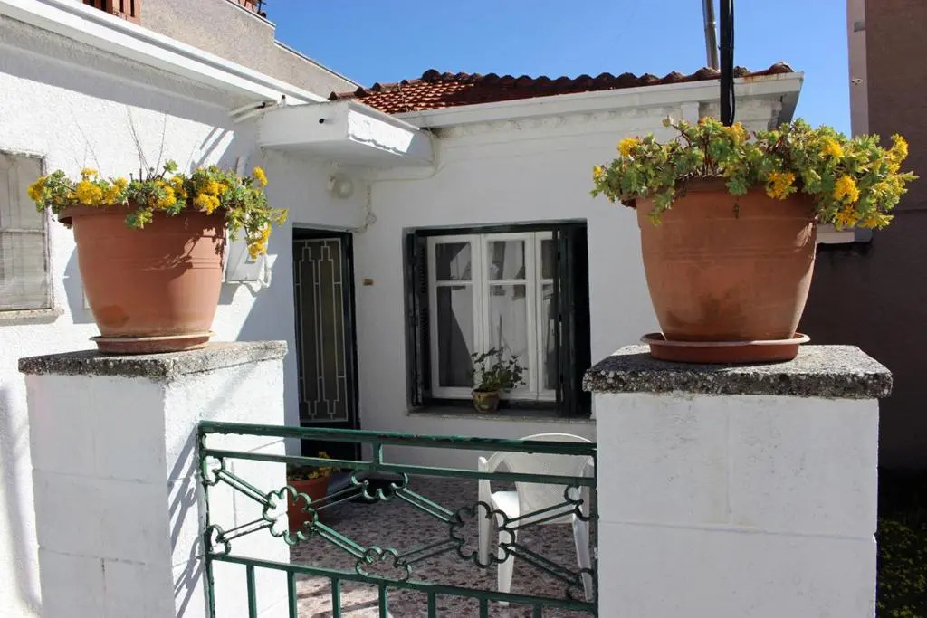 Meteora Mansion - Traditional Apt 3BD - Rocks View