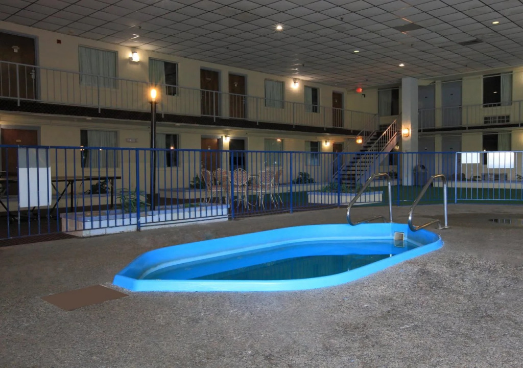 Americas Best Value Inn Newton