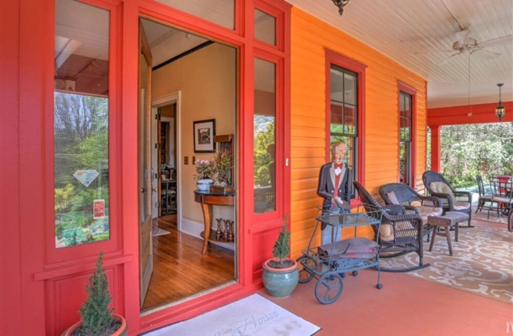 Hill House Bed and Breakfast