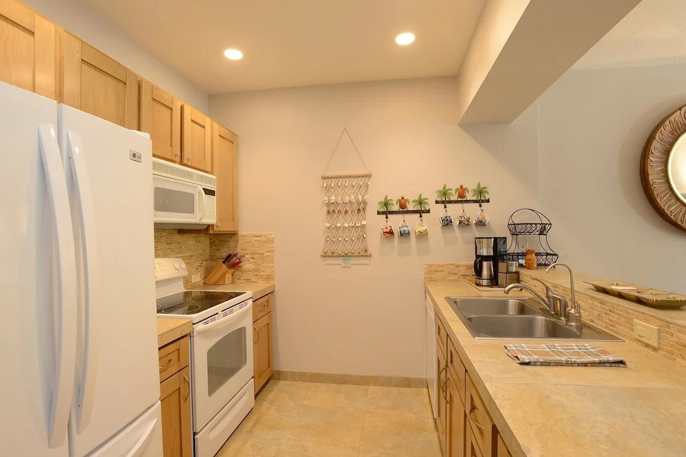 Grand Champions 8 - Two Bedroom Condo