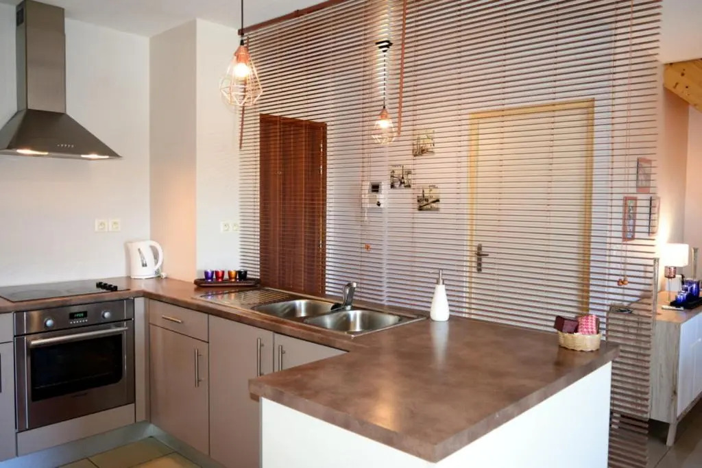 Hanalei duplex - downtown Papeete - 1 bedroom - AC - WiFi - 2 persons