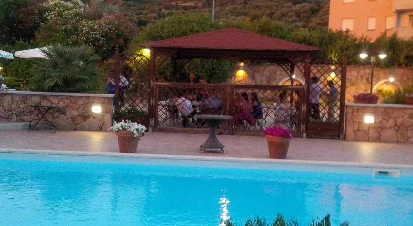 Hotel Il Cavallino Rosso