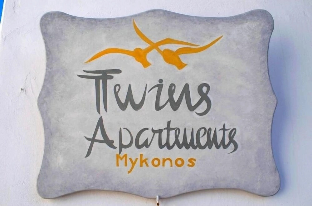 Twins Apartments By Mina