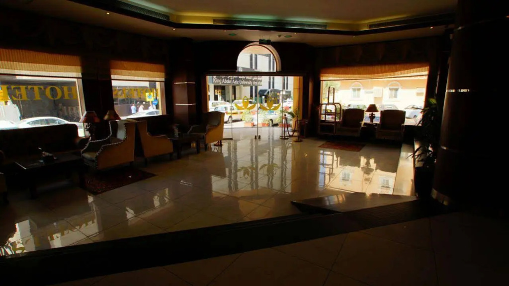 Al Muhaidb Airport Hotel