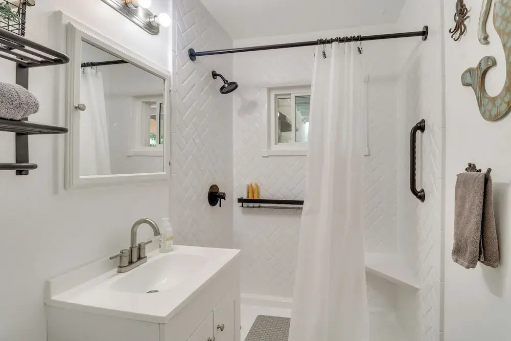 Dog-friendly Albuquerque Home: 1 Mi to U of NM!