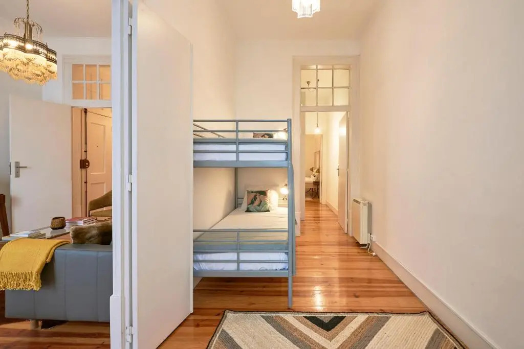Spacious Apartment in the Perfect Lisbon Location, By TimeCooler