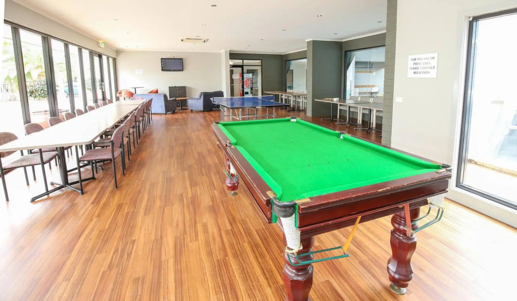 Aquarius All Suite Apartments