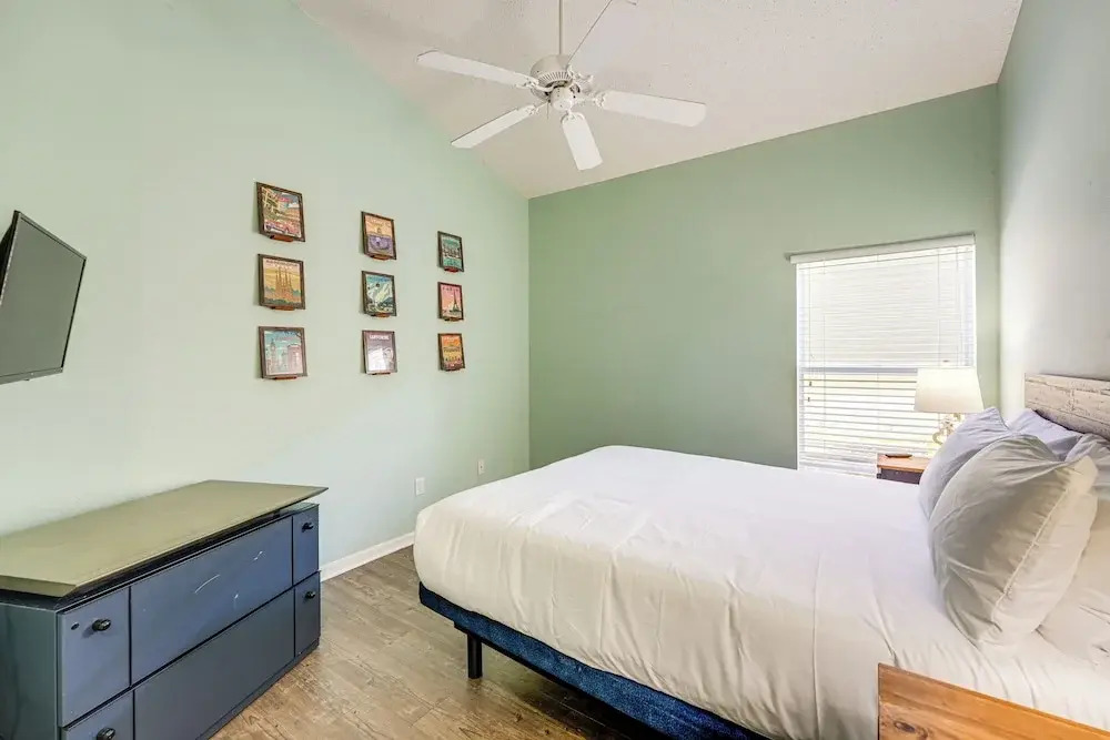 15 Mi to Wdw: House in Clermont Resort Community!