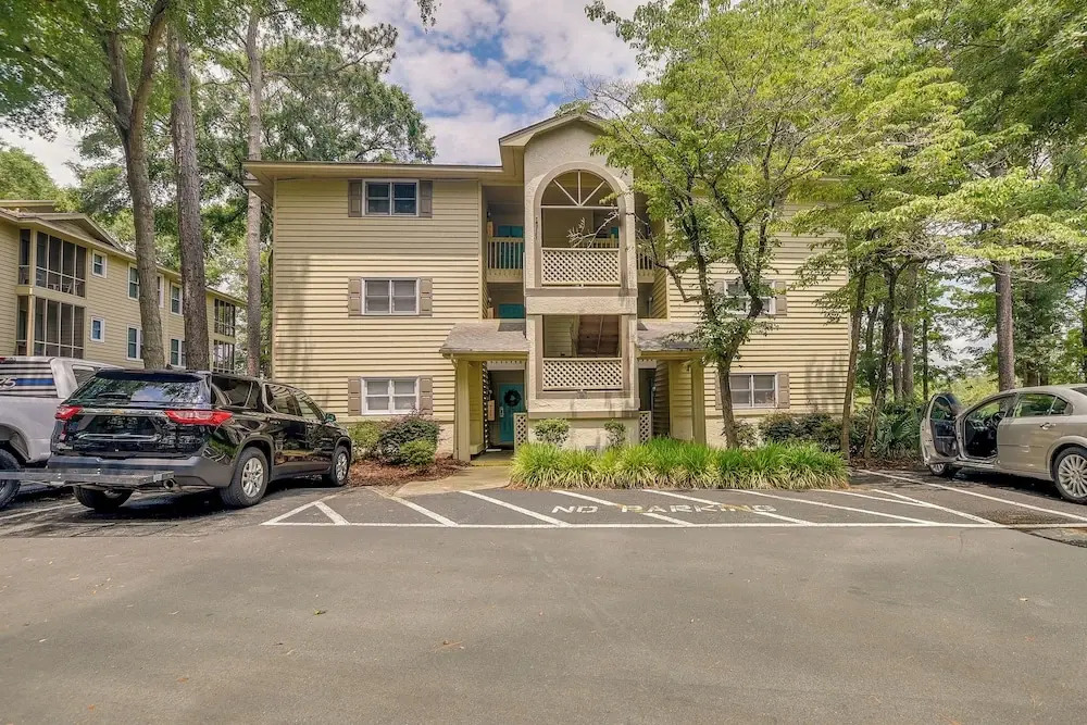 Sunset Beach Condo: Ideal Golfing Getaway!
