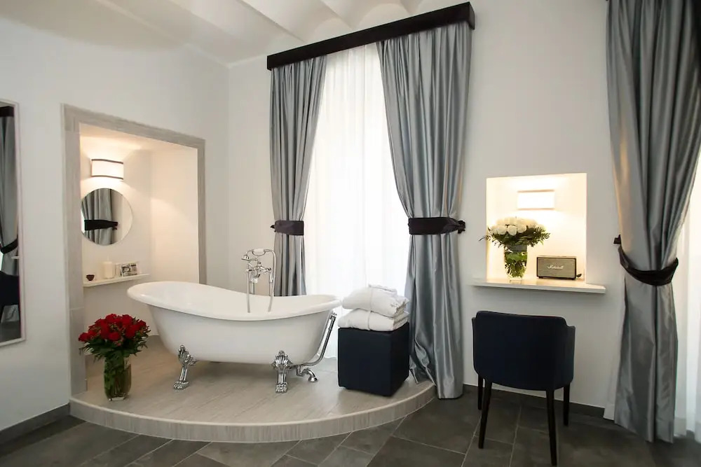 Fontana Di Trevi Luxury Apartments