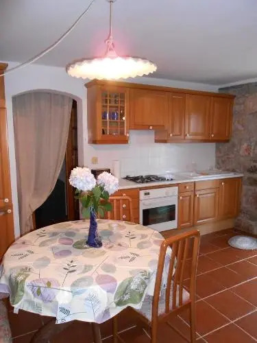 Tranquity Studio Apartment Ika