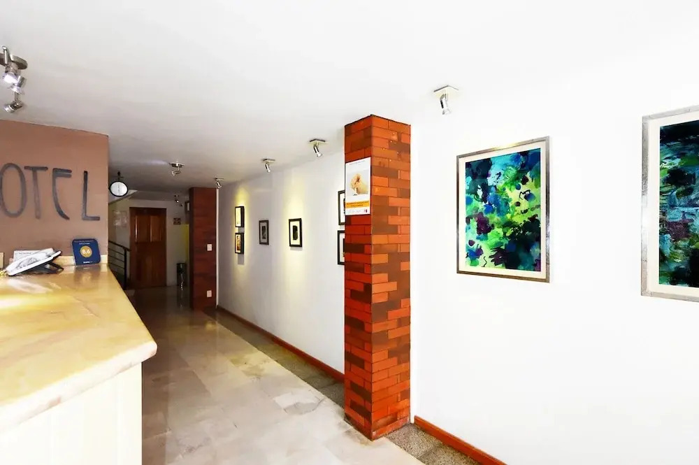 Centro 19 Hotel